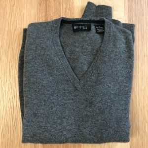 Barney’s New York Co-op V-neck Cashmere Sweater